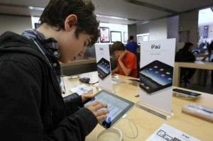 Chino cede riñon por un iPad2 y iPhone