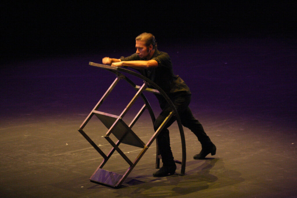 Israel Galván, bailaor de flamenco, en TorinoDanza 2008